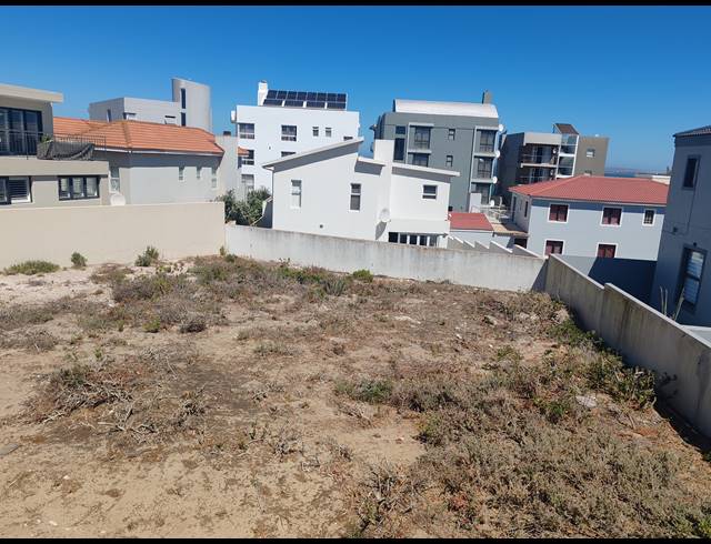 595M² VACANT LAND FOR SALE IN CALYPSO BEACH